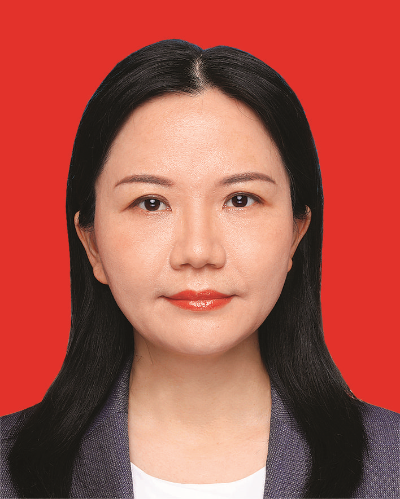     李俊玲    女，漢族，1973年5月生，大學，中共黨員。