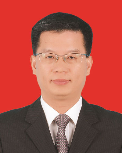     黎炳盛    男，漢族，1976年2月生，研究生，中共黨員。