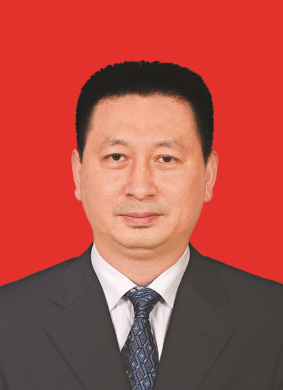     劉 吉    男，漢族，1969年5月生，在職研究生，中共黨員。