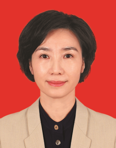     張偉榮    女，漢族，1970年8月生，省委黨校研究生，中共黨員。